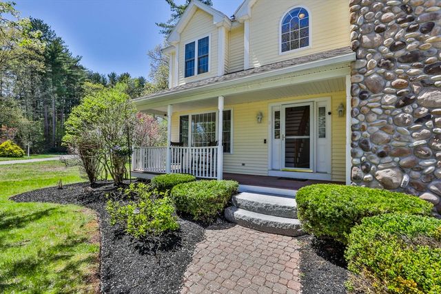 11 Arthur Avenue, Chelmsford, MA 01824
