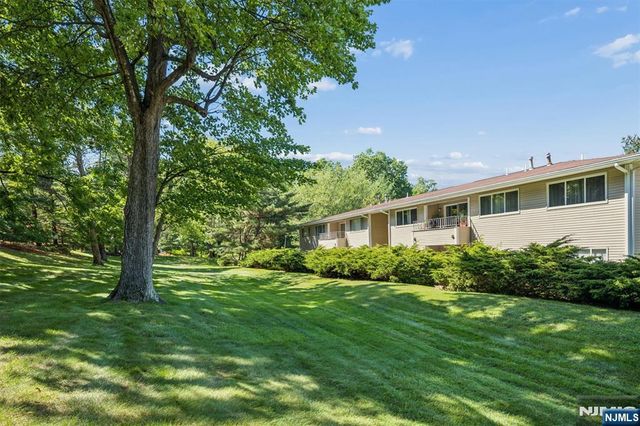 50 Lindsley Road 4, Cedar Grove, NJ 07009