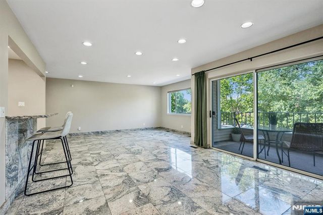 50 Lindsley Road 4, Cedar Grove, NJ 07009