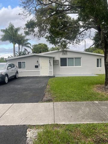 5920 NE 1st Ter, Oakland Park, FL 33334