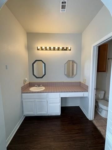 2601 Alcott LN A, Austin, TX 78748