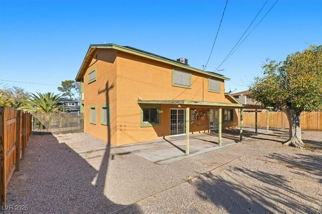 2333 Palora Avenue, Las Vegas, NV 89169