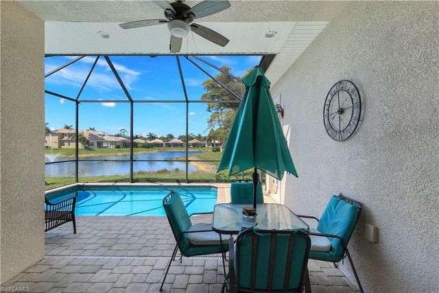 1685 Serrano CIR, Naples, FL 34105