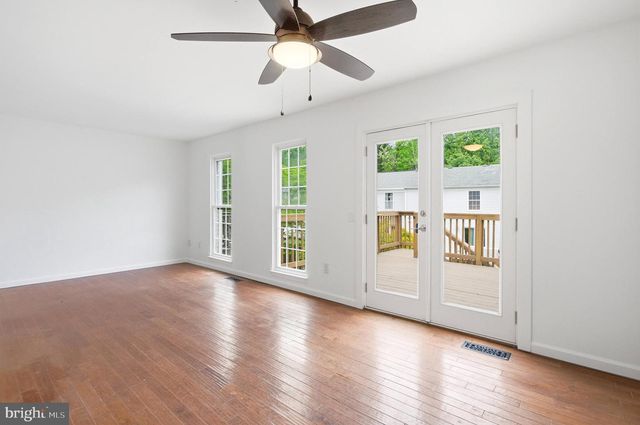 10070 APPLE WOOD CT, Burke, VA 22015