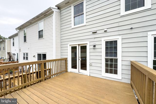 10070 APPLE WOOD CT, Burke, VA 22015