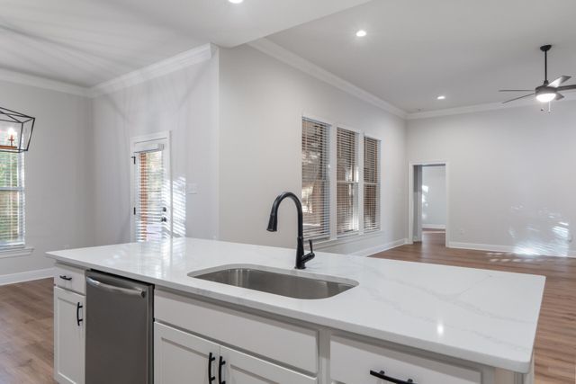 4605 Queen Palm Court, Pace, FL 32571