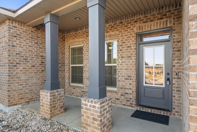 4605 Queen Palm Court, Pace, FL 32571