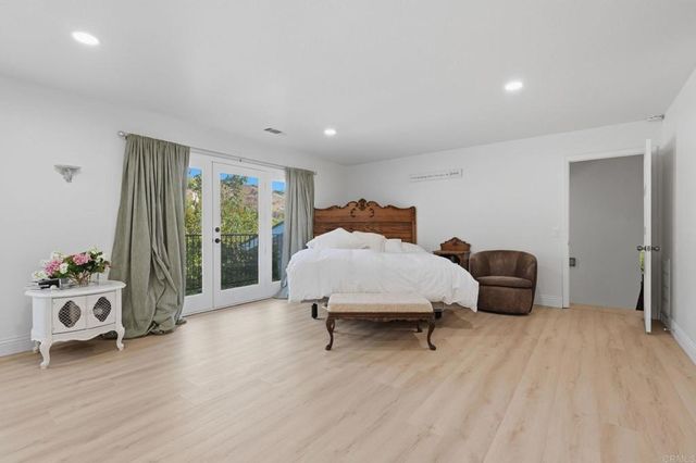 3830 Lake Garden Drive, Fallbrook, CA 92028