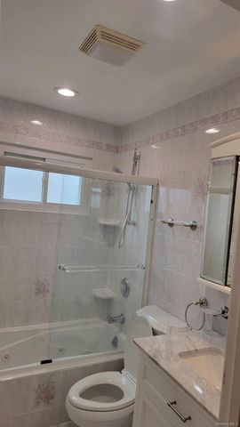 99 Cedar Road, Amityville, NY 11701