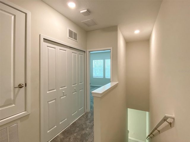 10010 RED EAGLE DRIVE, Orlando, FL 32825