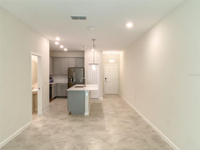 10010 RED EAGLE DRIVE, Orlando, FL 32825