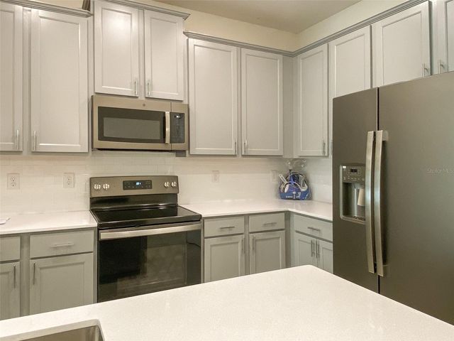 10010 RED EAGLE DRIVE, Orlando, FL 32825