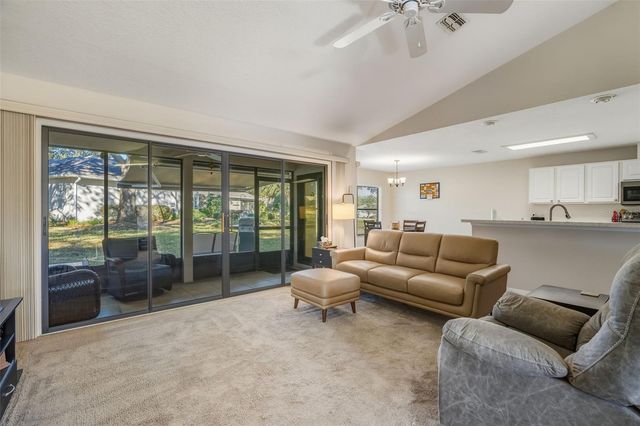 6243 W LEXINGTON DRIVE, Crystal River, FL 34429