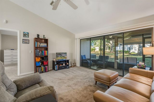 6243 W LEXINGTON DRIVE, Crystal River, FL 34429