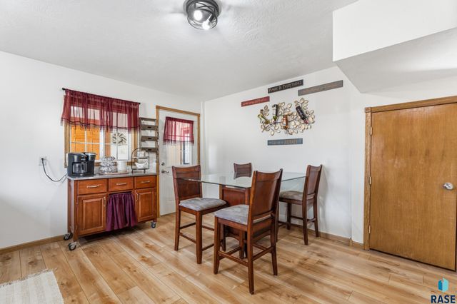 406 S Prairie St Street, Harrisburg, SD 57032