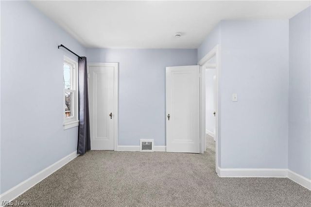 876 Eloise Drive, Cleveland Heights, OH 44112