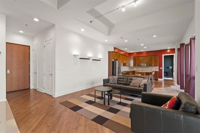 600 Admiral Boulevard 1905, Kansas City, MO 64106
