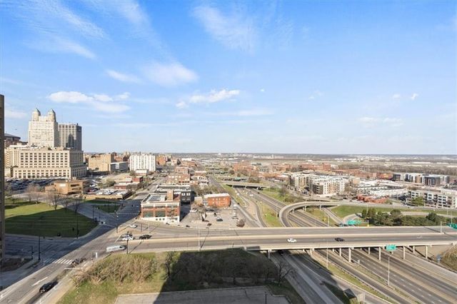 600 Admiral Boulevard 1905, Kansas City, MO 64106