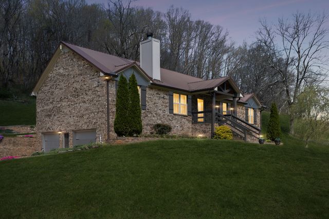 240 Scenic Ct, Pulaski, TN 38478