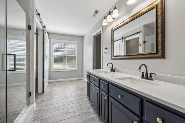 240 Scenic Ct, Pulaski, TN 38478