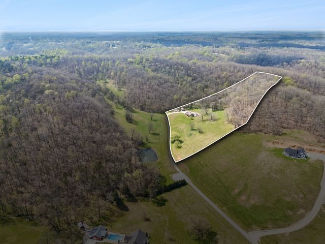 240 Scenic Ct, Pulaski, TN 38478