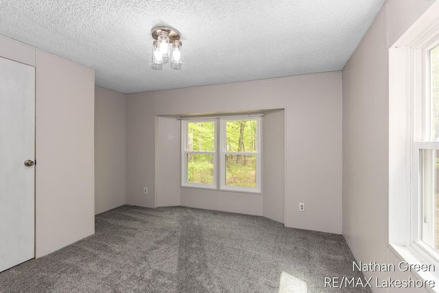 957 Maple Street, Pullman, MI 49450