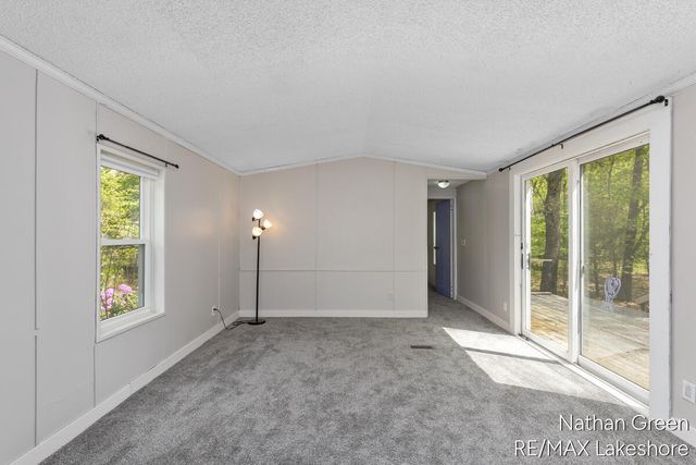 957 Maple Street, Pullman, MI 49450