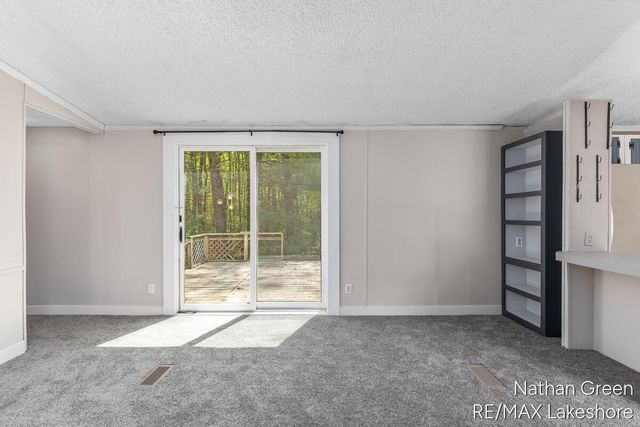 957 Maple Street, Pullman, MI 49450