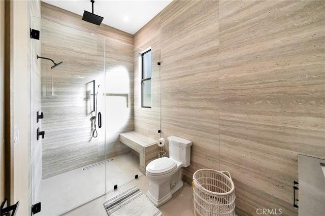 19225 Rosita, Tarzana, CA 91356