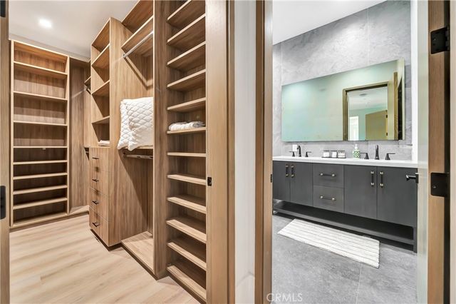 19225 Rosita, Tarzana, CA 91356