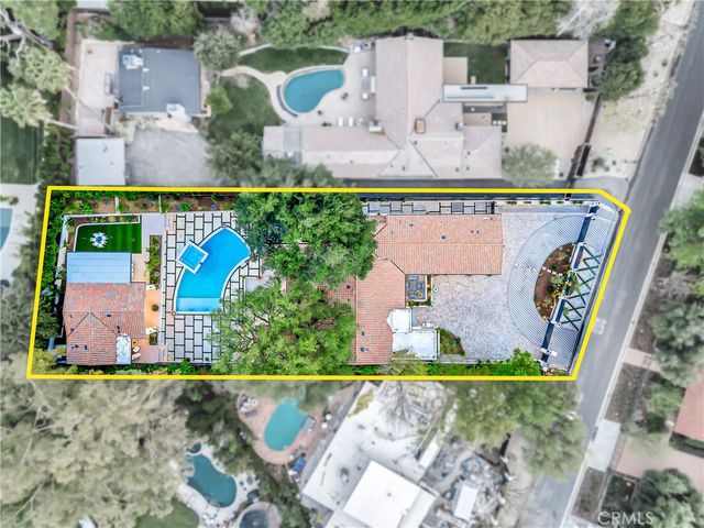 19225 Rosita, Tarzana, CA 91356