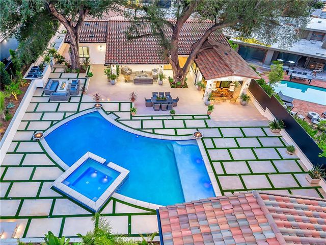 19225 Rosita, Tarzana, CA 91356