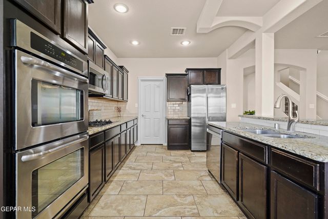 7392 MEADOW SAGE, El Paso, TX 79911