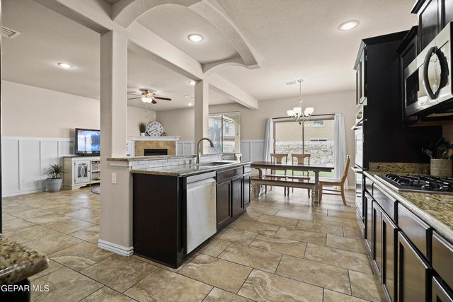 7392 MEADOW SAGE, El Paso, TX 79911