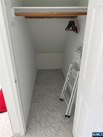 1235 Richmond Road, Mahwah, NJ 07430