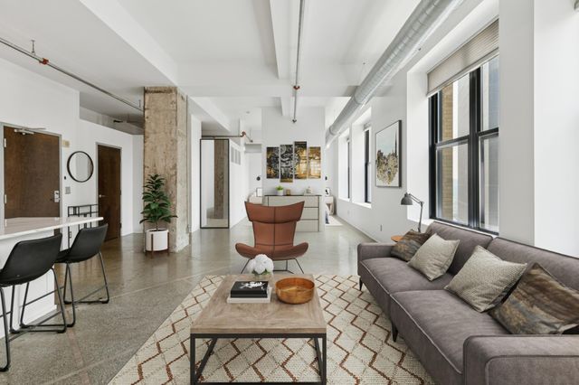 350 Saint Peter Street 908, Saint Paul, MN 55102