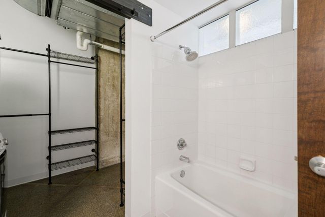 350 Saint Peter Street 908, Saint Paul, MN 55102