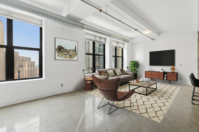 350 Saint Peter Street 908, Saint Paul, MN 55102