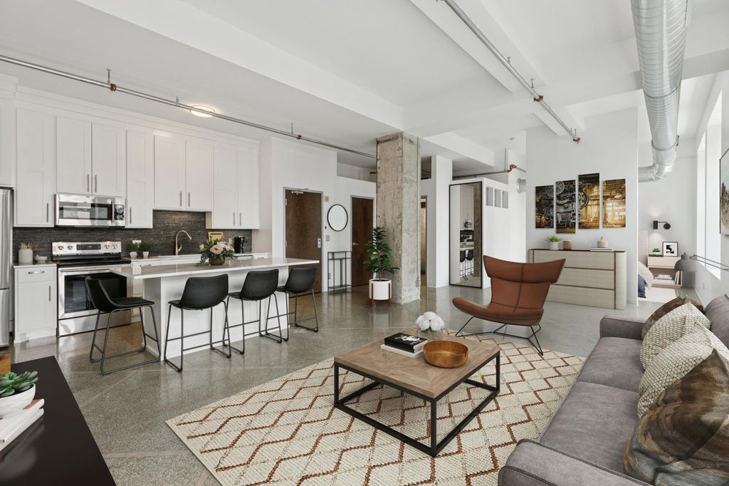 350 Saint Peter Street 908, Saint Paul, MN 55102