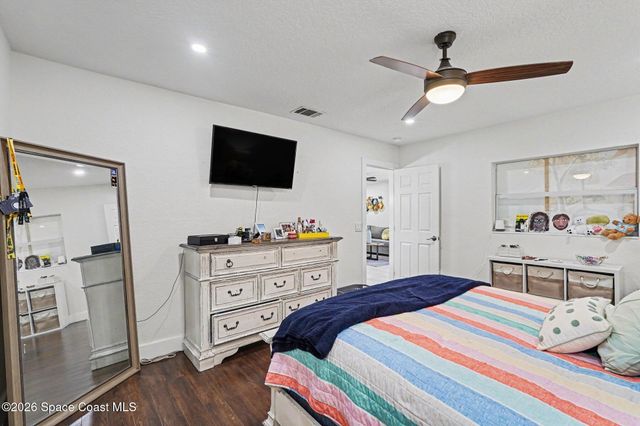 496 NE Ralwood Lane NE 55, Palm Bay, FL 32907