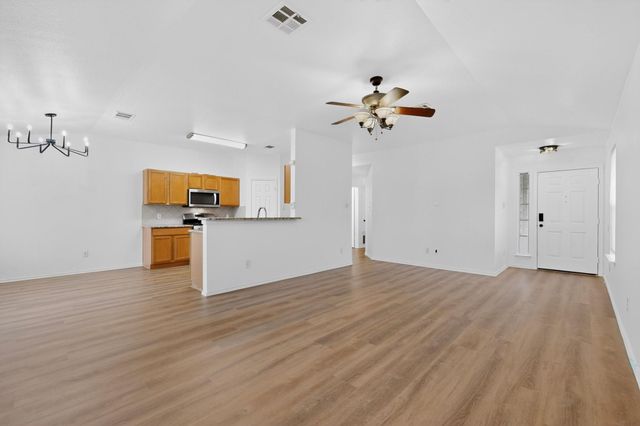 3105 Clinton PL, Round Rock, TX 78665