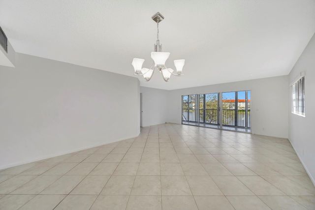 13001 SW 15th Court 312 T, Pembroke Pines, FL 33027