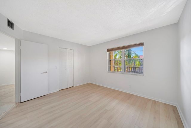 13001 SW 15th Court 312 T, Pembroke Pines, FL 33027