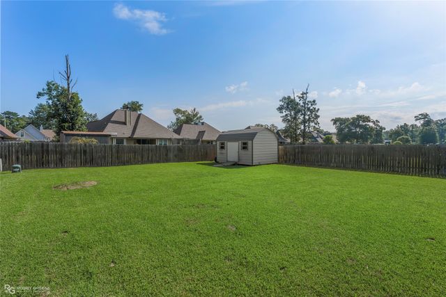 103 Bent Tree Loop, Haughton, LA 71037
