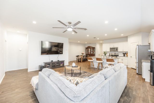 2830 N Colosseum Court, New Caney, TX 77357