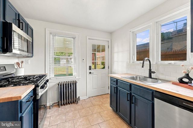8366 CADWALADER AVE, Elkins Park, PA 19027