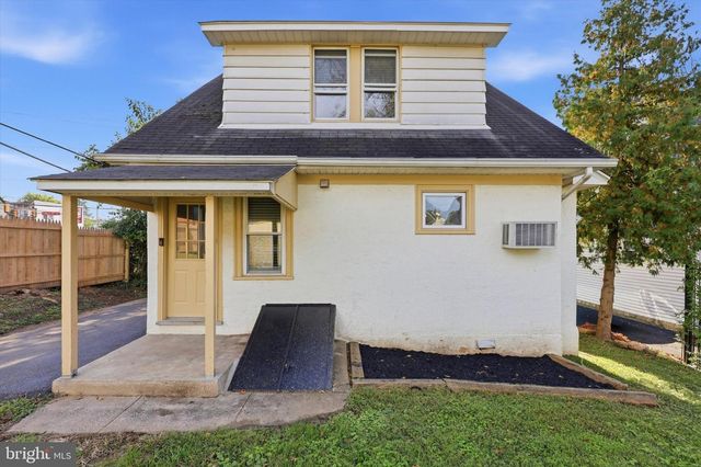 8366 CADWALADER AVE, Elkins Park, PA 19027