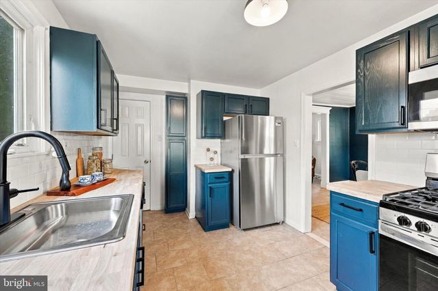 8366 CADWALADER AVE, Elkins Park, PA 19027