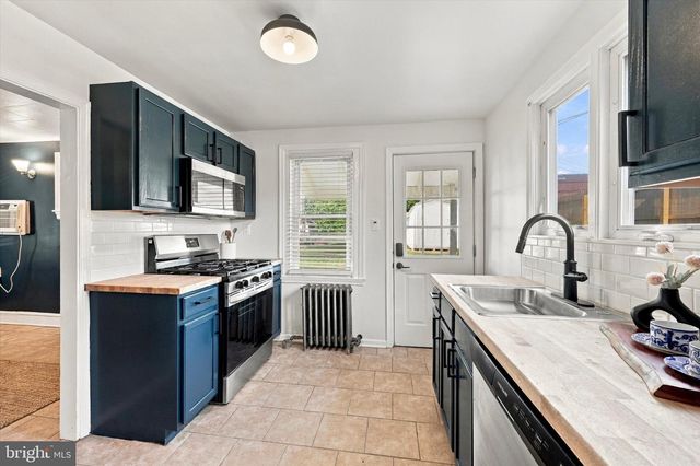 8366 CADWALADER AVE, Elkins Park, PA 19027