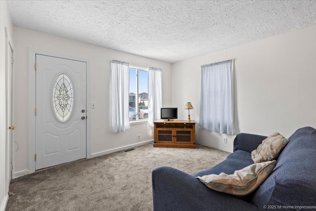 7132 W 73rd Street, Chicago, IL 60638